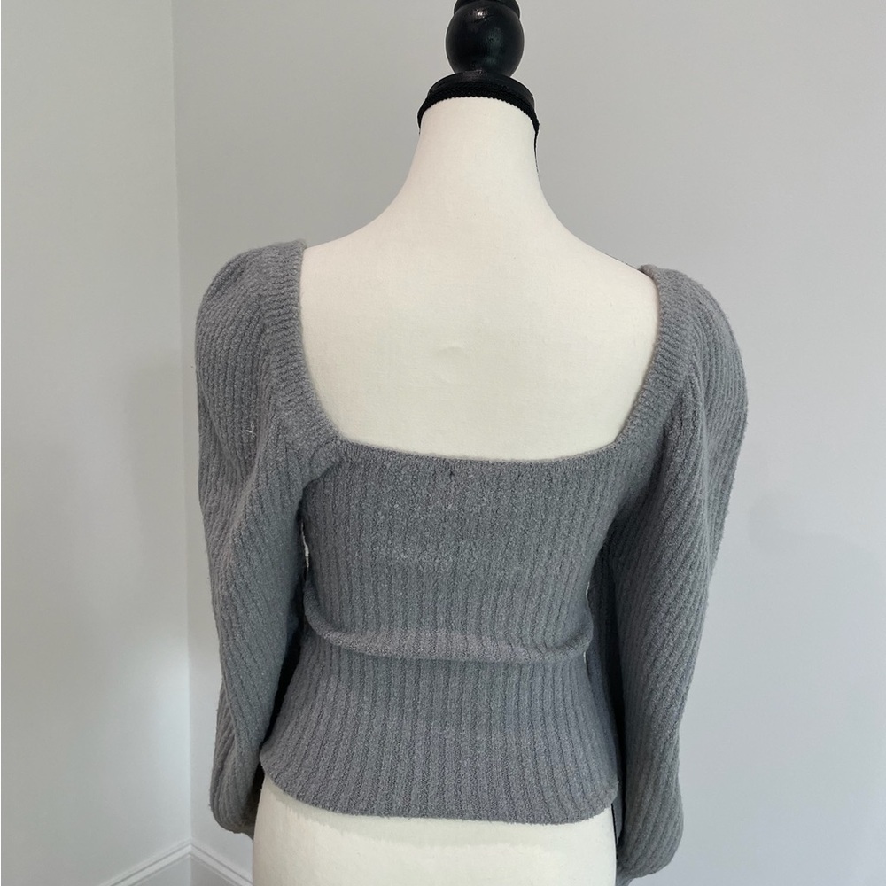 Line & Dot Light Gray Ribbed Sweater - Picture 7 of 16